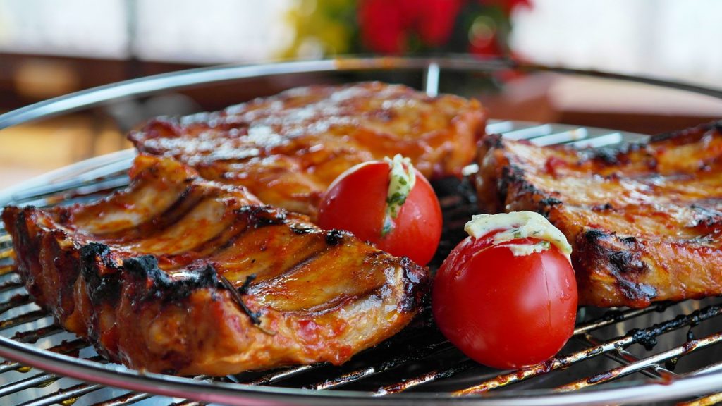 Como Preparar um churrasco de costela com tomates